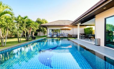 For rent 3 bedrooms house in Huay Yai, Pattaya
