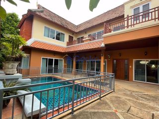 À louer 5 chambres maison à Bang Lamung, Chonburi