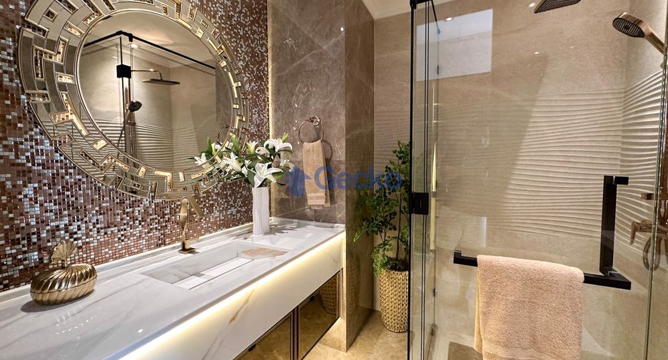 For sale 3 bedrooms condo in Bang Lamung, Chonburi