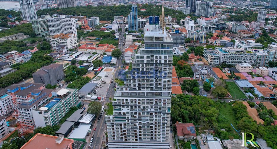 For sale 3 bedrooms condo in Bang Lamung, Chonburi