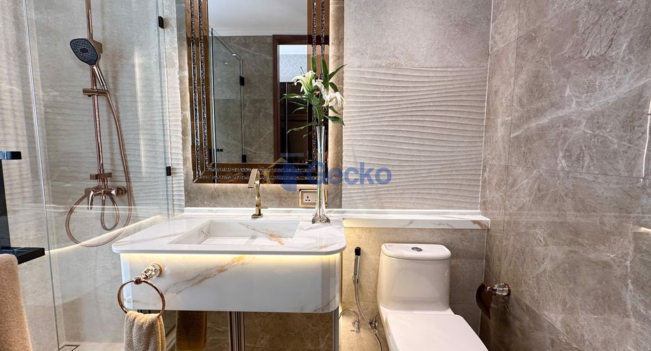For sale 3 bedrooms condo in Bang Lamung, Chonburi