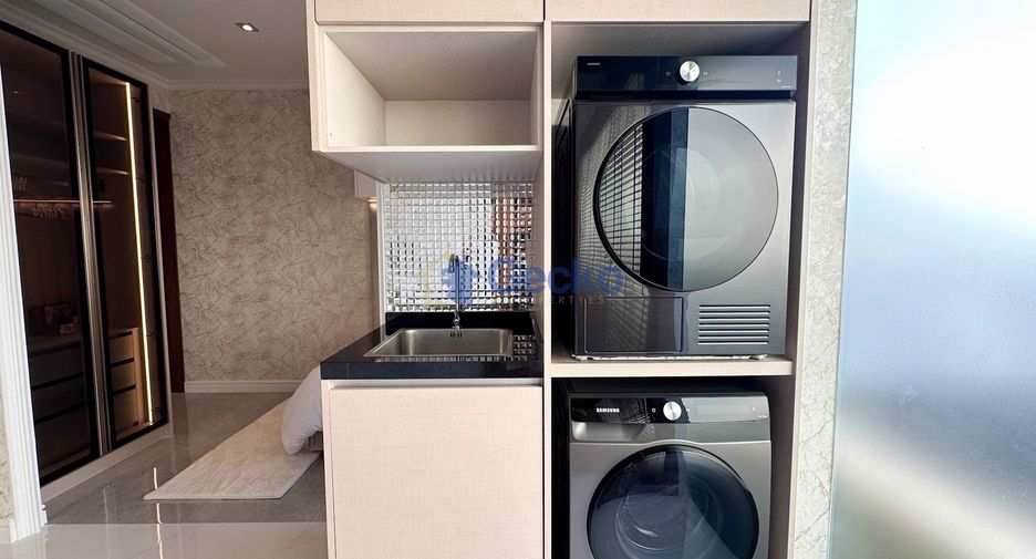 For sale 3 bedrooms condo in Bang Lamung, Chonburi