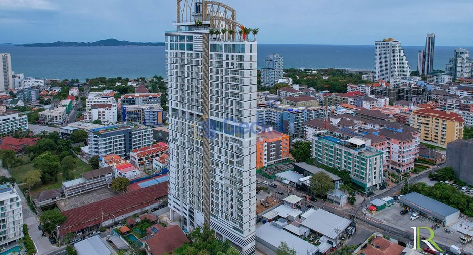 For sale 3 bedrooms condo in Bang Lamung, Chonburi