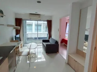 À vendre et à louer studio condo à Phra Khanong, Bangkok