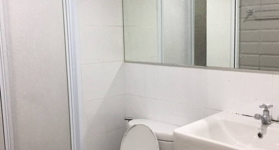 Condo en venta y en alquiler de 1 habitaciones en Khlong Toei, Bangkok