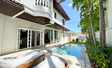 À louer 3 chambres villa à Mueang Phuket, Phuket