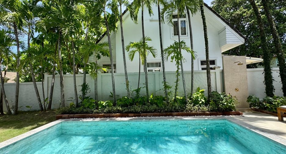 À louer 3 chambres villa à Mueang Phuket, Phuket
