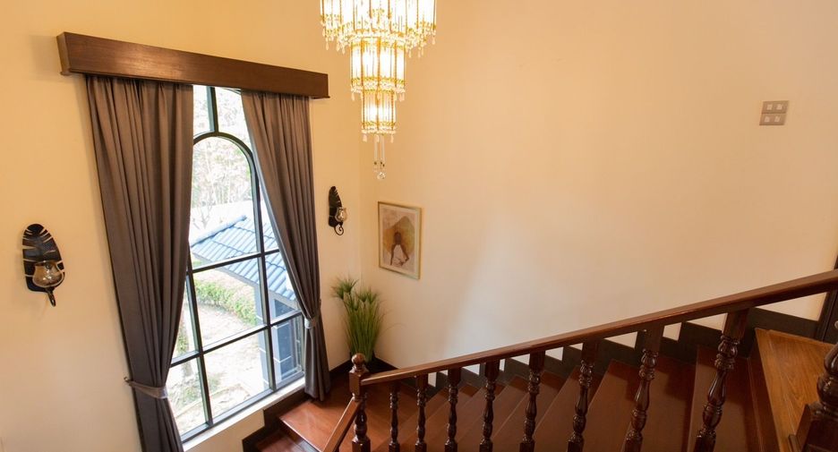 Villa en venta y en alquiler de 5 habitaciones en Mueang Krabi, Krabi