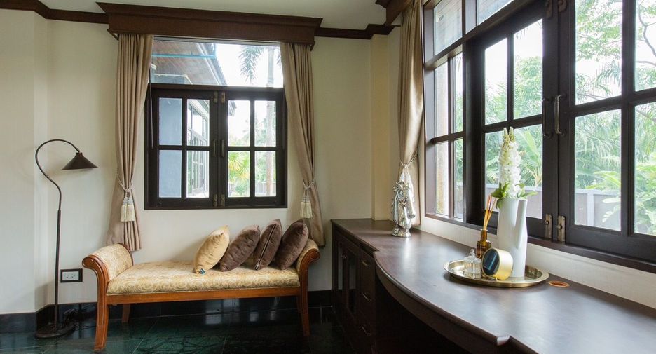 Villa en venta y en alquiler de 5 habitaciones en Mueang Krabi, Krabi