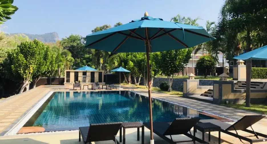 Villa en venta y en alquiler de 5 habitaciones en Mueang Krabi, Krabi