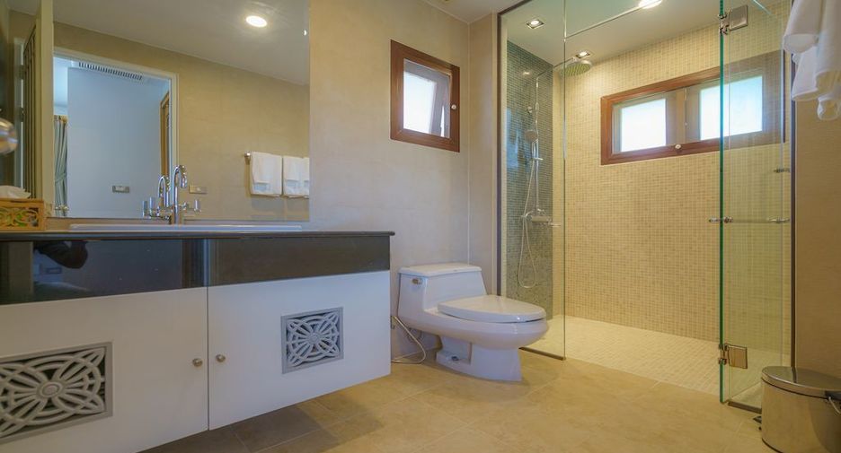 For sale 6 ベッドルーム villa in Mueang Phuket, Phuket