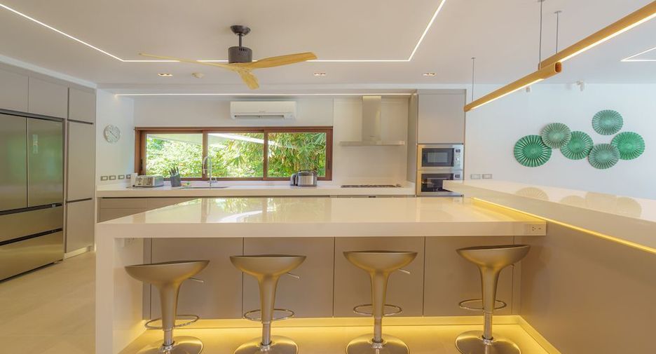 For sale 6 ベッドルーム villa in Mueang Phuket, Phuket