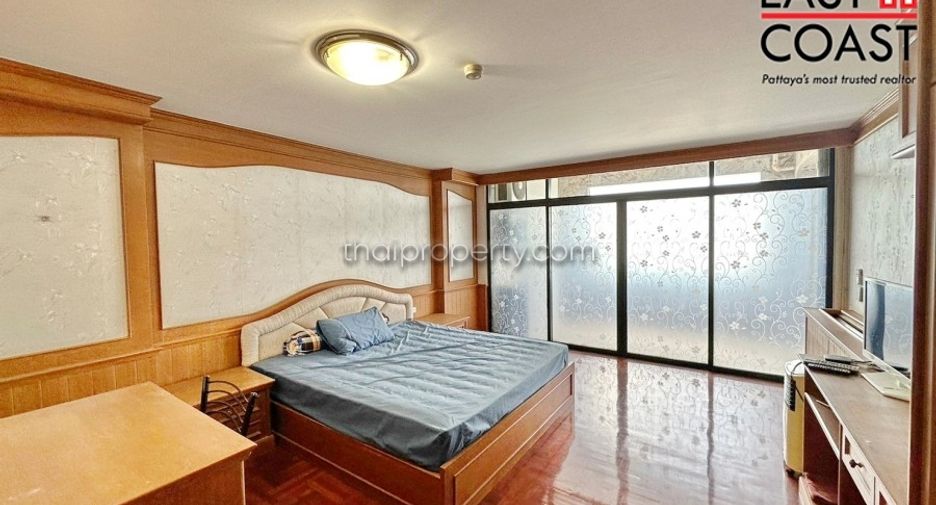 For sale 3 bedrooms condo in Bang Lamung, Chonburi