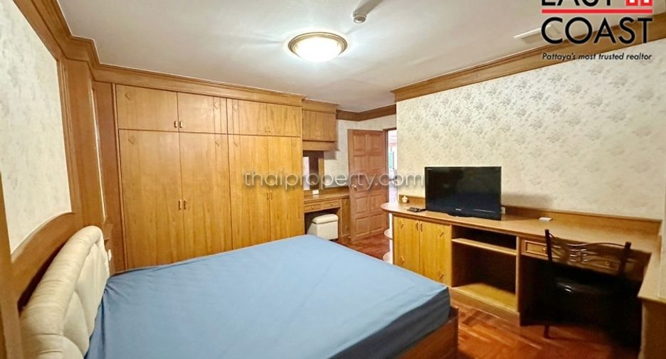 For sale 3 bedrooms condo in Bang Lamung, Chonburi