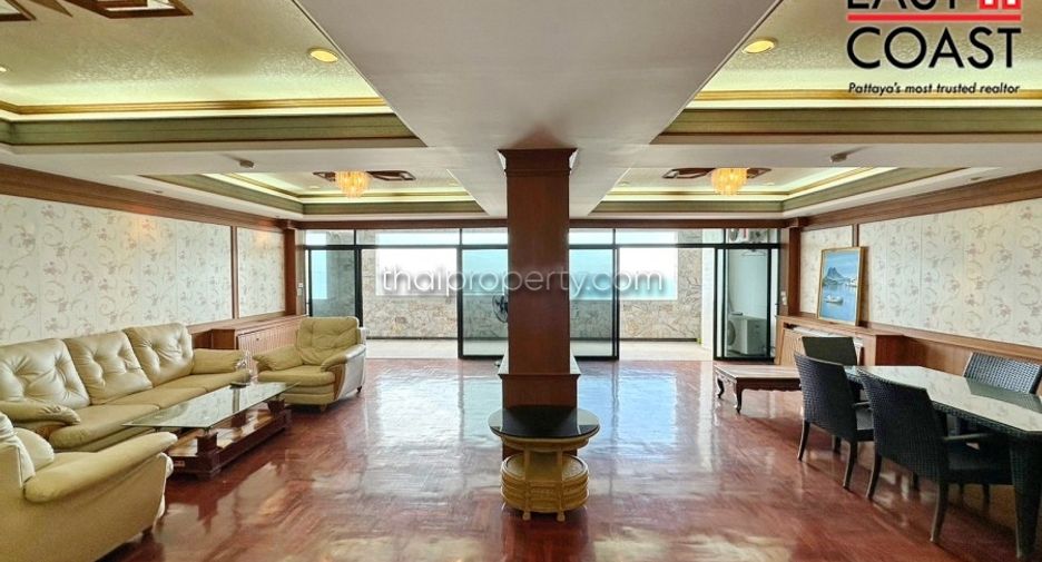 For sale 3 bedrooms condo in Bang Lamung, Chonburi