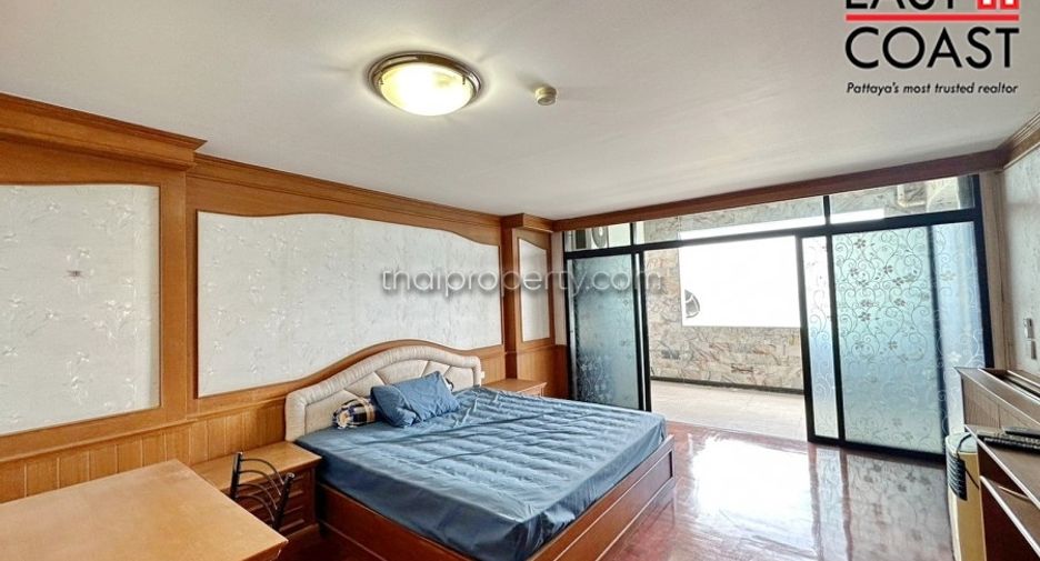 For sale 3 bedrooms condo in Bang Lamung, Chonburi