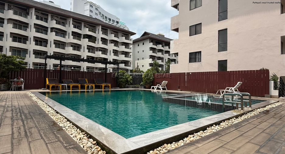 For sale 2 bedrooms condo in Jomtien, Pattaya