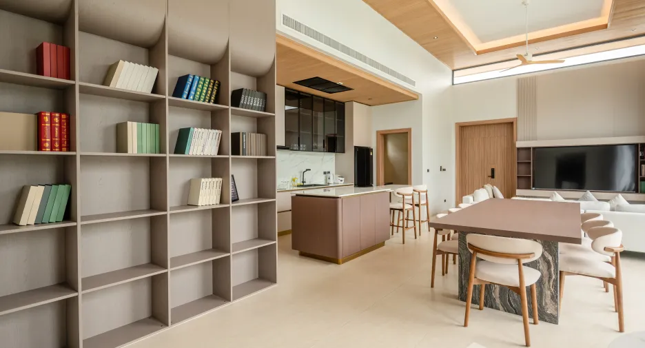 For rent 4 bedrooms villa in Mueang Phuket, Phuket