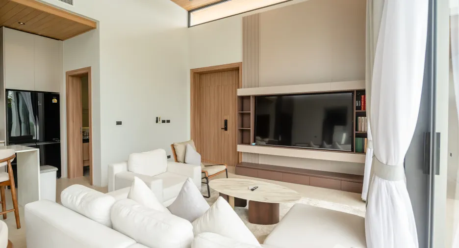 For rent 4 bedrooms villa in Mueang Phuket, Phuket