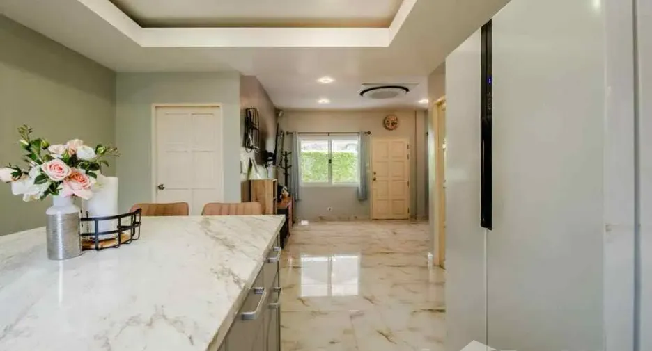 For sale 2 ベッドルーム house in Mueang Phuket, Phuket