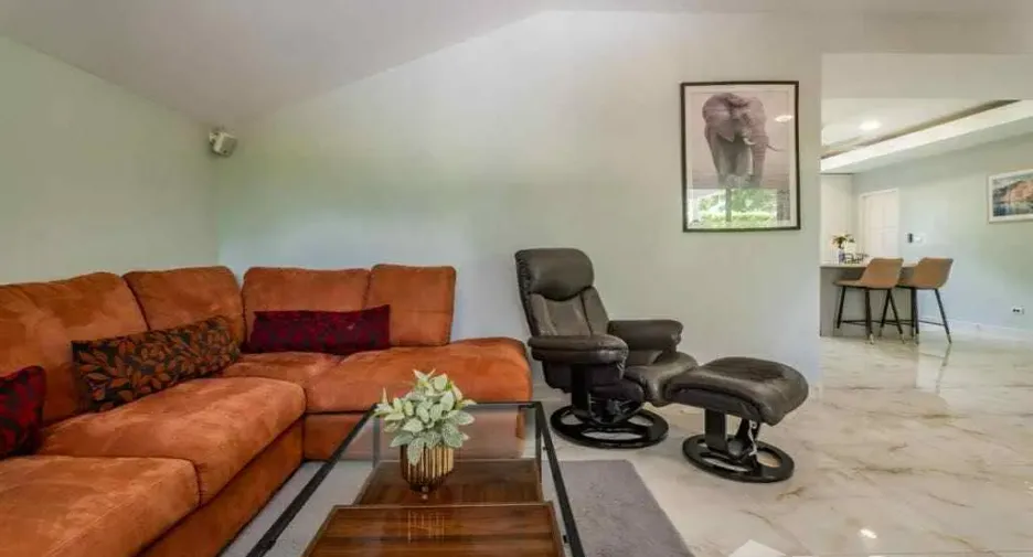 For sale 2 ベッドルーム house in Mueang Phuket, Phuket