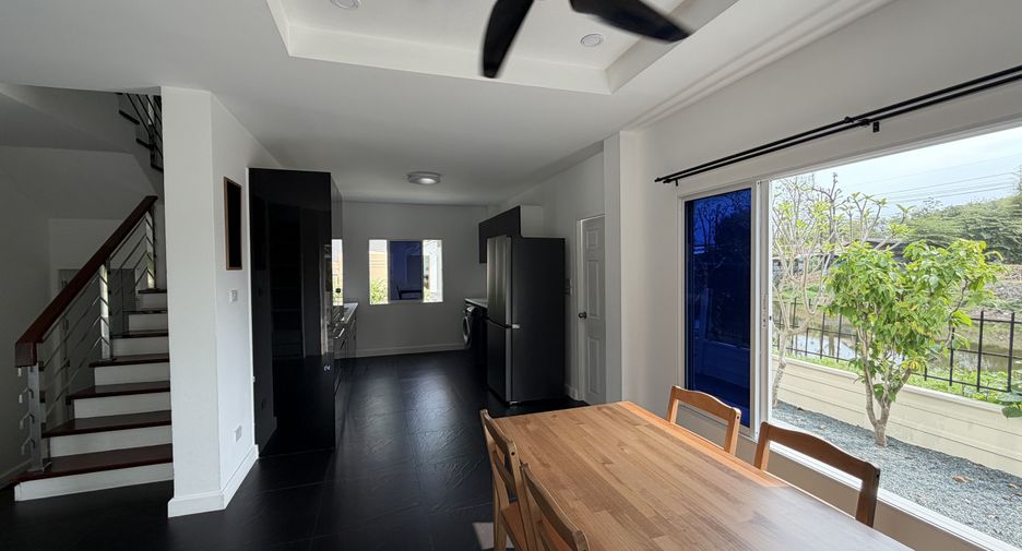 For sale and for rent 3 bedrooms house in San Sai, Chiang Mai