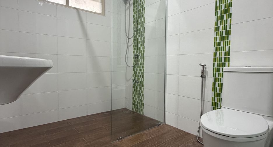 For sale and for rent 3 bedrooms house in San Sai, Chiang Mai
