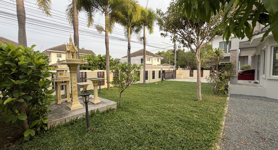 For sale and for rent 3 bedrooms house in San Sai, Chiang Mai
