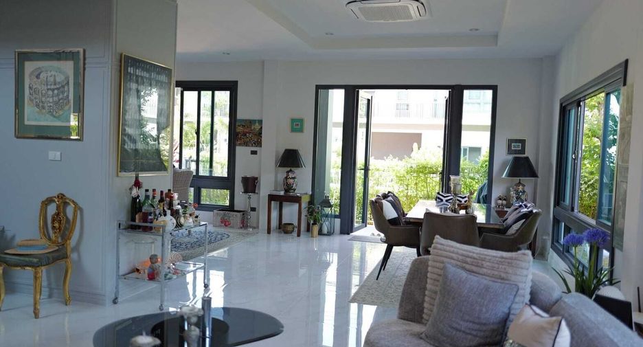 For sale 3 bedrooms house in Mueang Phuket, Phuket