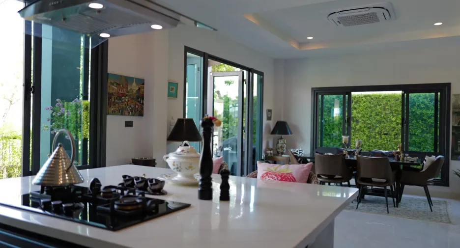 For sale 3 bedrooms house in Mueang Phuket, Phuket