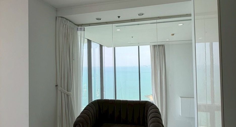 For rent 4 bedrooms condo in Bang Lamung, Chonburi