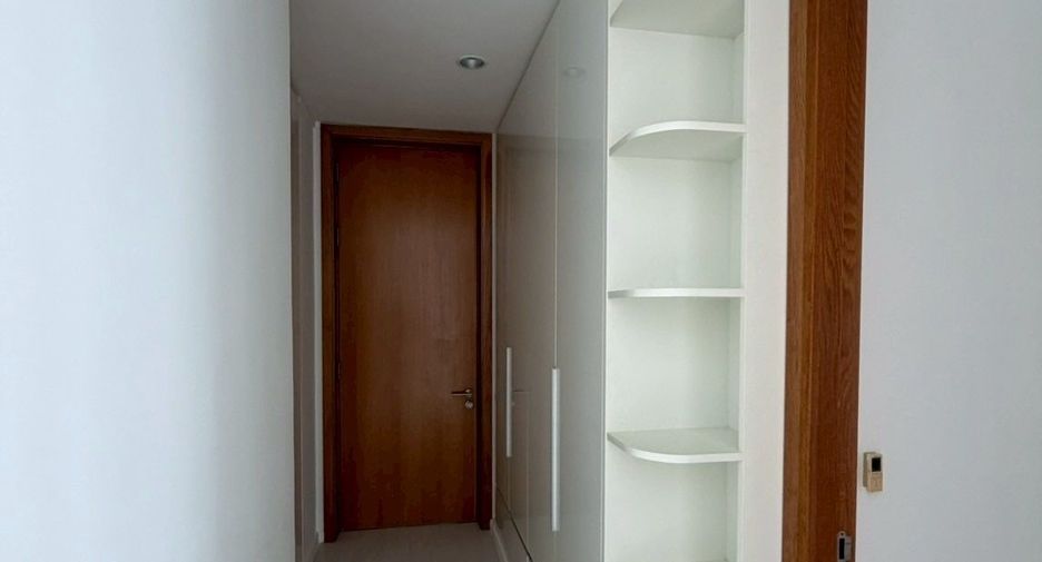 For rent 4 bedrooms condo in Bang Lamung, Chonburi