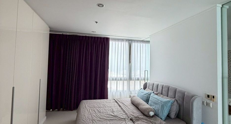 For rent 4 bedrooms condo in Bang Lamung, Chonburi