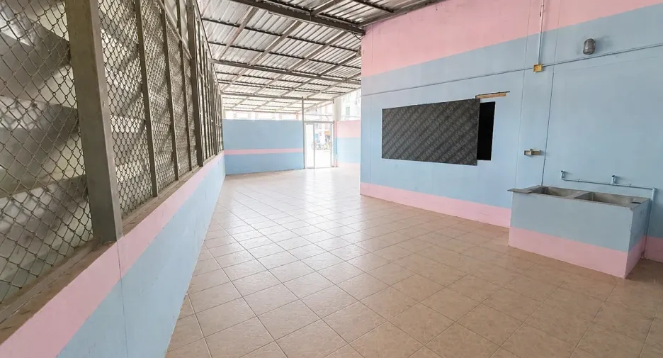 For rent 3 bedrooms retail Space in Ko Samui, Surat Thani