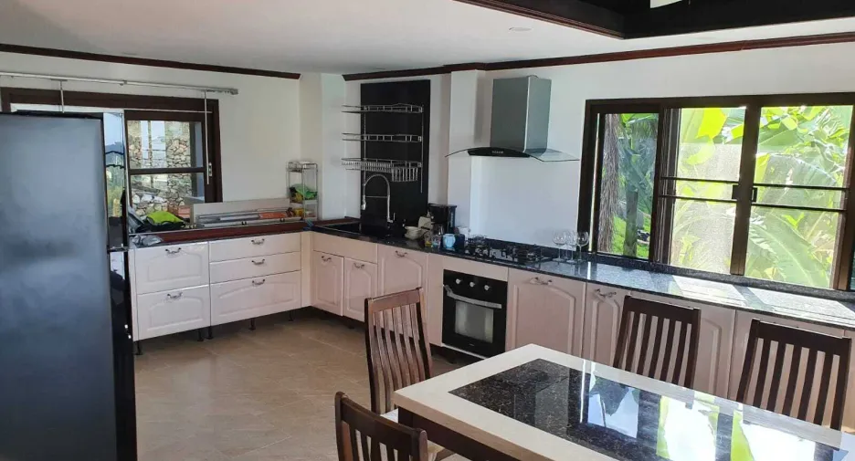 For sale 5 bedrooms villa in Ko Samui, Surat Thani