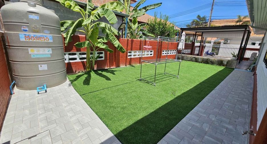 For rent 4 bedrooms house in Bang Lamung, Chonburi