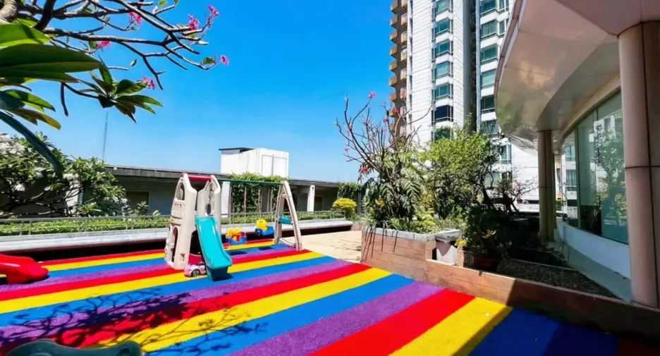 For rent 2 bedrooms condo in Pak Kret, Nonthaburi