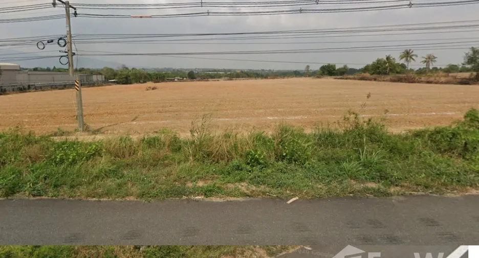 For sale land in Ban Bueng, Chonburi