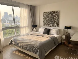 For sale 1 bed condo in Yan Nawa, Bangkok