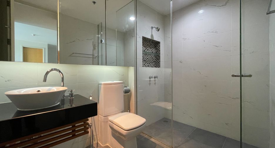 Condo en alquiler de 2 habitaciones en Sathon, Bangkok