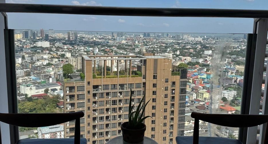 Condo en alquiler de 1 habitaciones en Khlong Toei, Bangkok