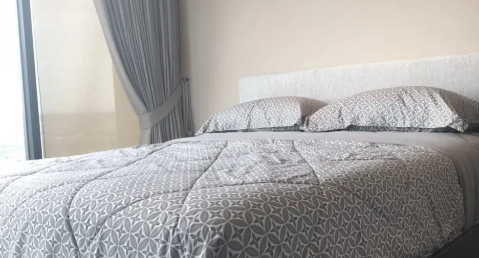 For sale 1 bed condo in Bang Lamung, Chonburi