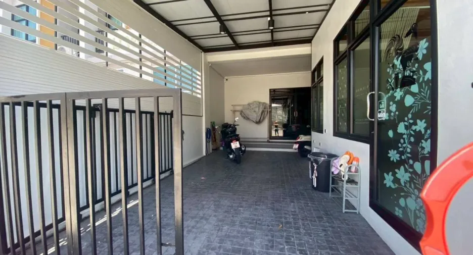 For sale 3 bedrooms house in Bang Lamung, Chonburi