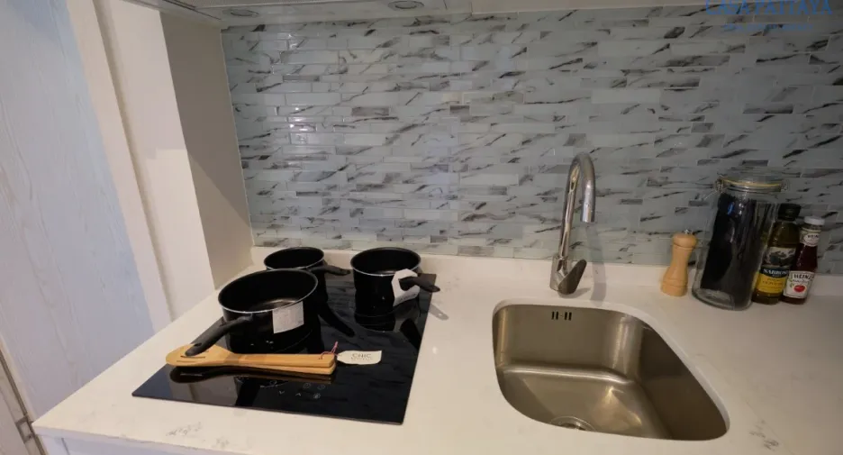 For sale 2 bedrooms condo in Jomtien, Pattaya
