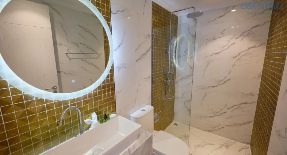 For sale 2 bedrooms condo in Jomtien, Pattaya