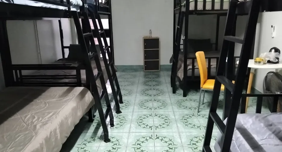 Hotel en venta de 4 habitaciones en Jomtien, Pattaya