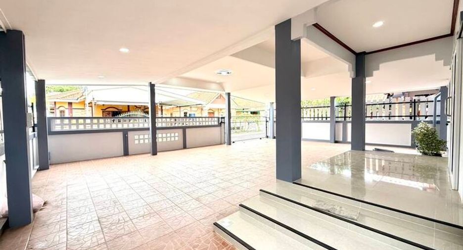À vendre 3 chambres maison à Sattahip, Chonburi
