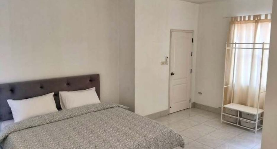 For sale 3 bedrooms house in South Pattaya, Pattaya
