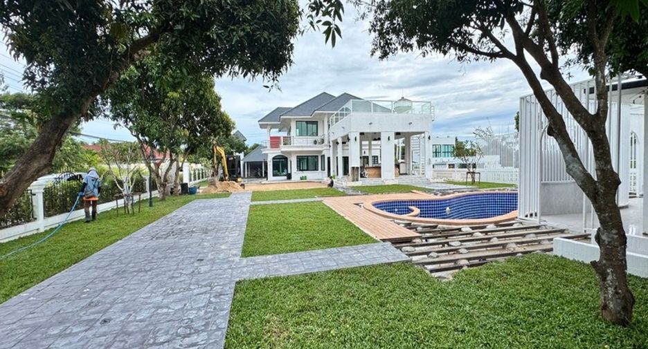Продажа 6 спальни вилла в Huay Yai, Паттайя