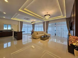 Haus zum Kauf mit 3 Zimmer in Bang Lamung, Chonburi